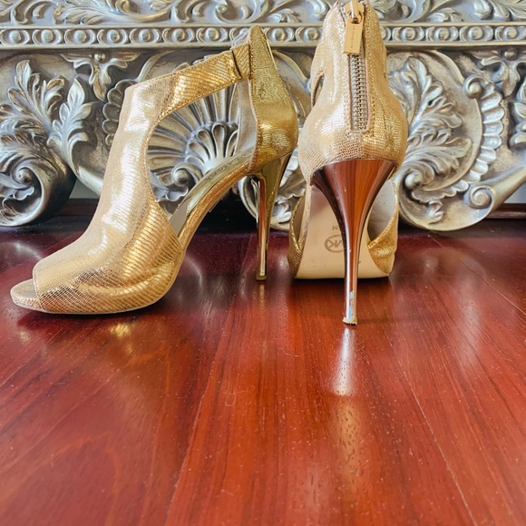 Michael Kors Shoes - Michael Kors Heels